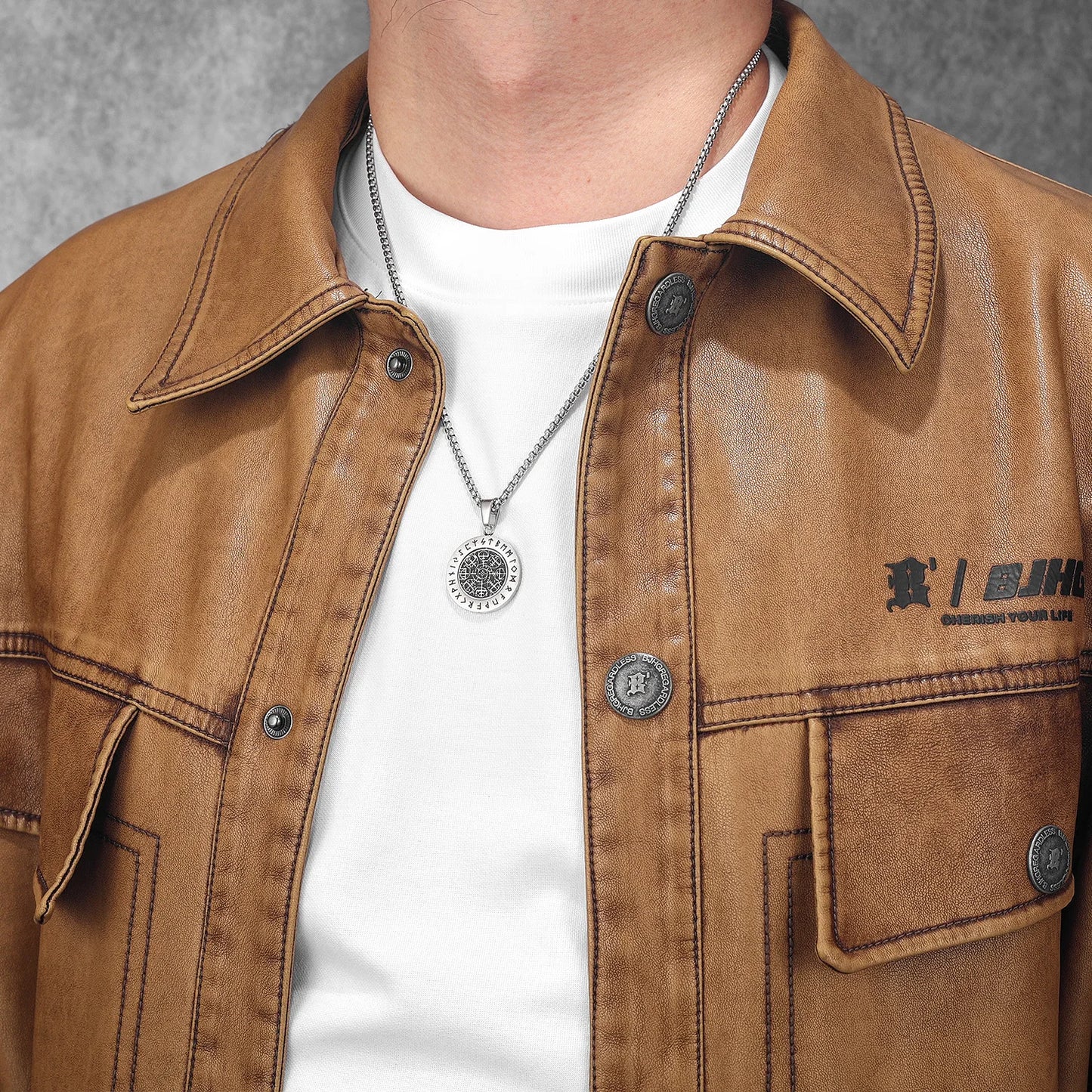 COLLAR BRUJULA VIKINGA GIRATORIA