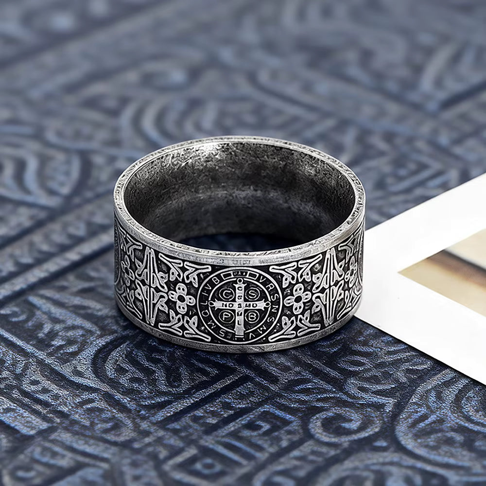 ANILLO SAN BENITO LISO PLATEADO