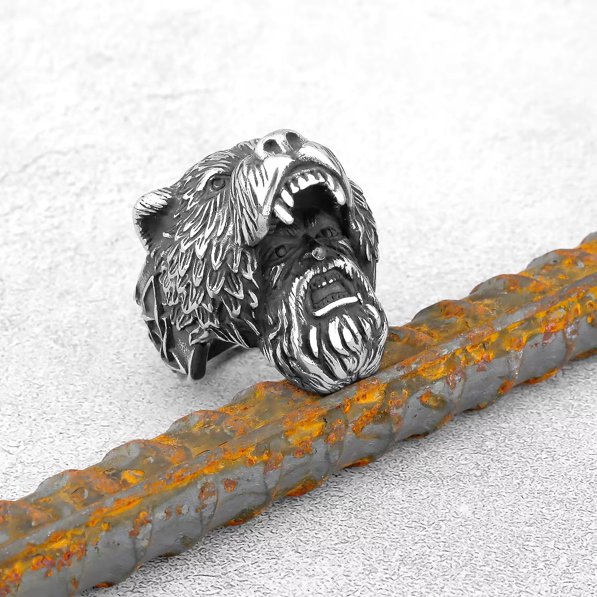 ANILLO CABEZA DE OSO Y GUERRERO