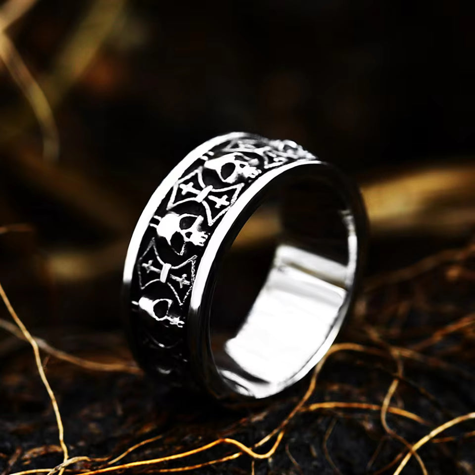 ANILLO LISO CALAVERA