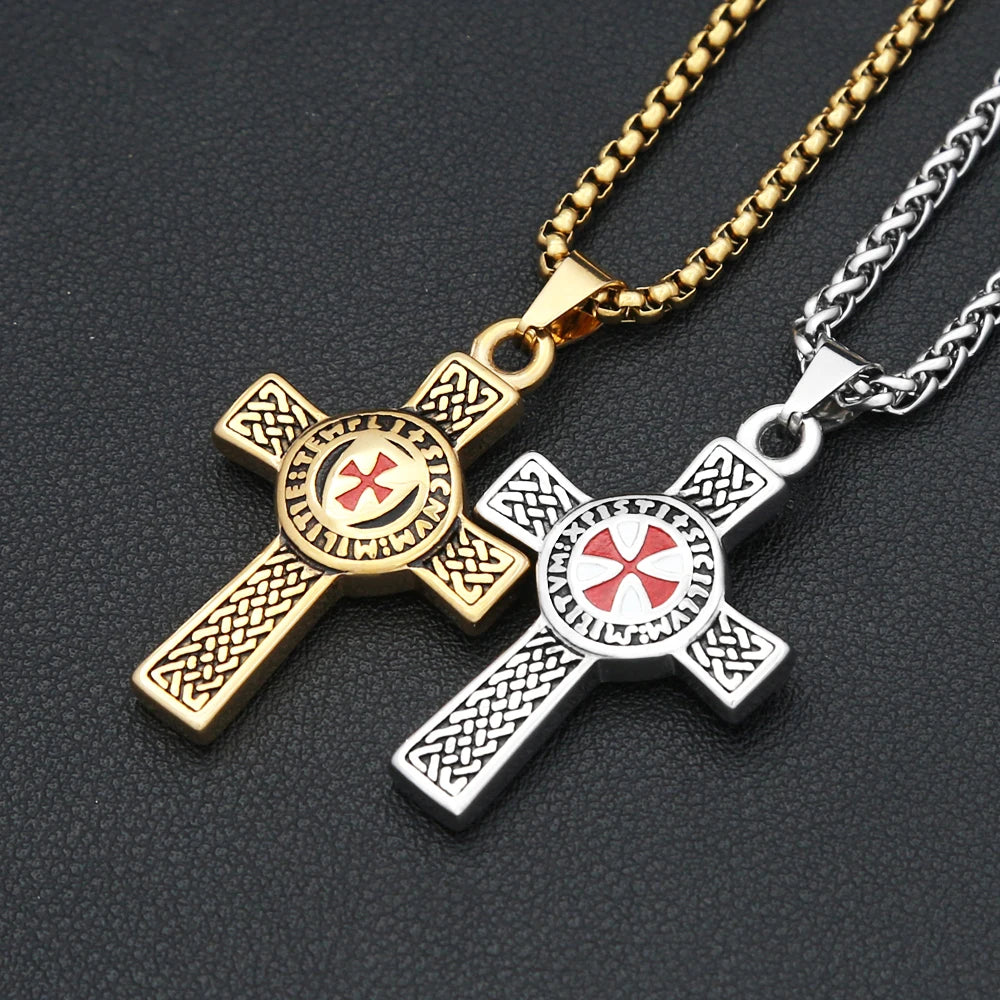 COLLAR CRUZ TEMPLARIA