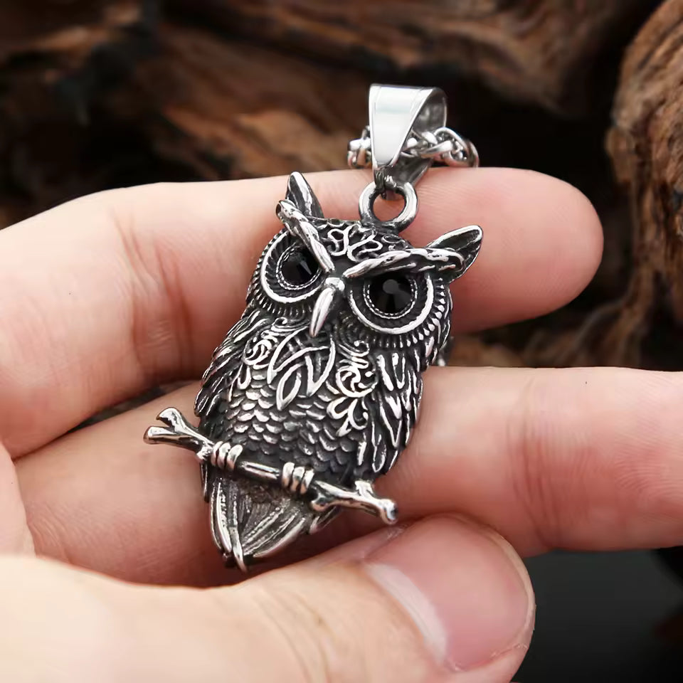 COLLAR BUHO