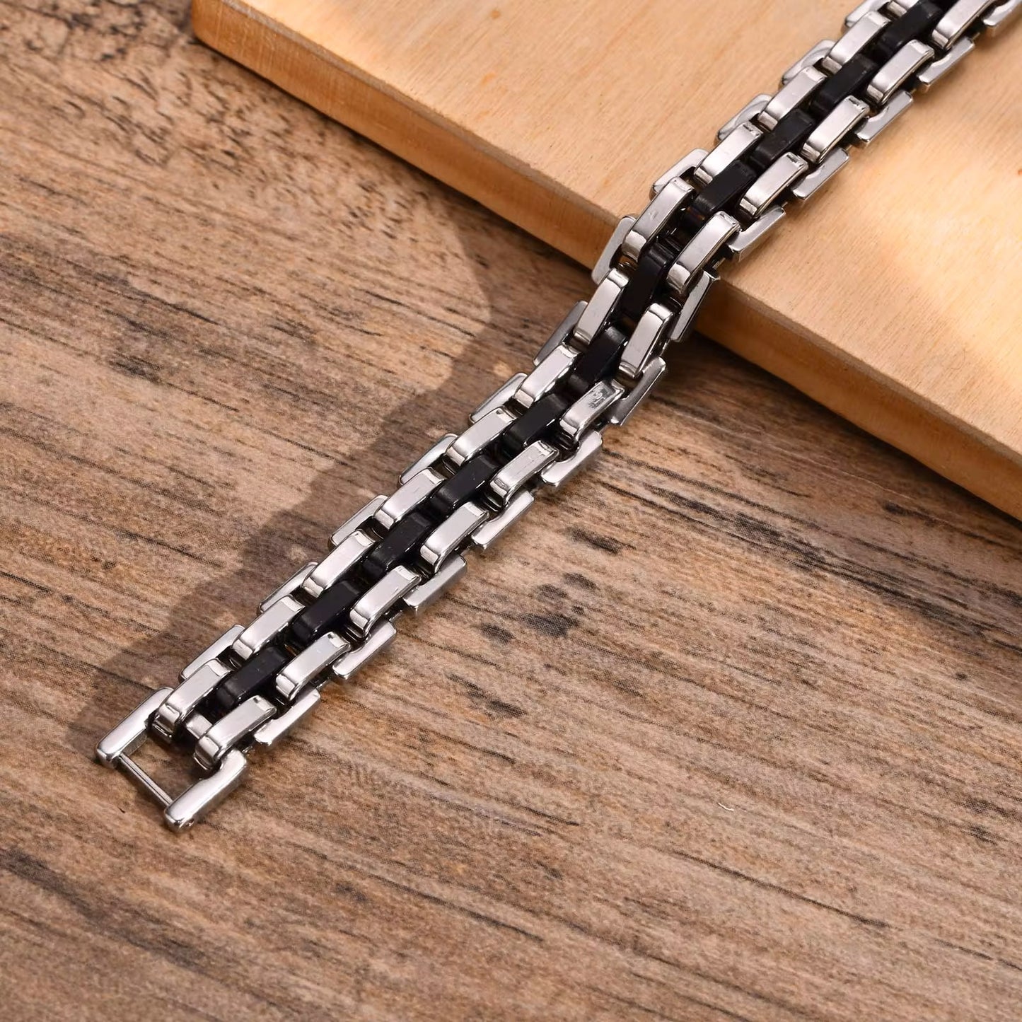 PULSERA TIPO CADENA ESLABONES